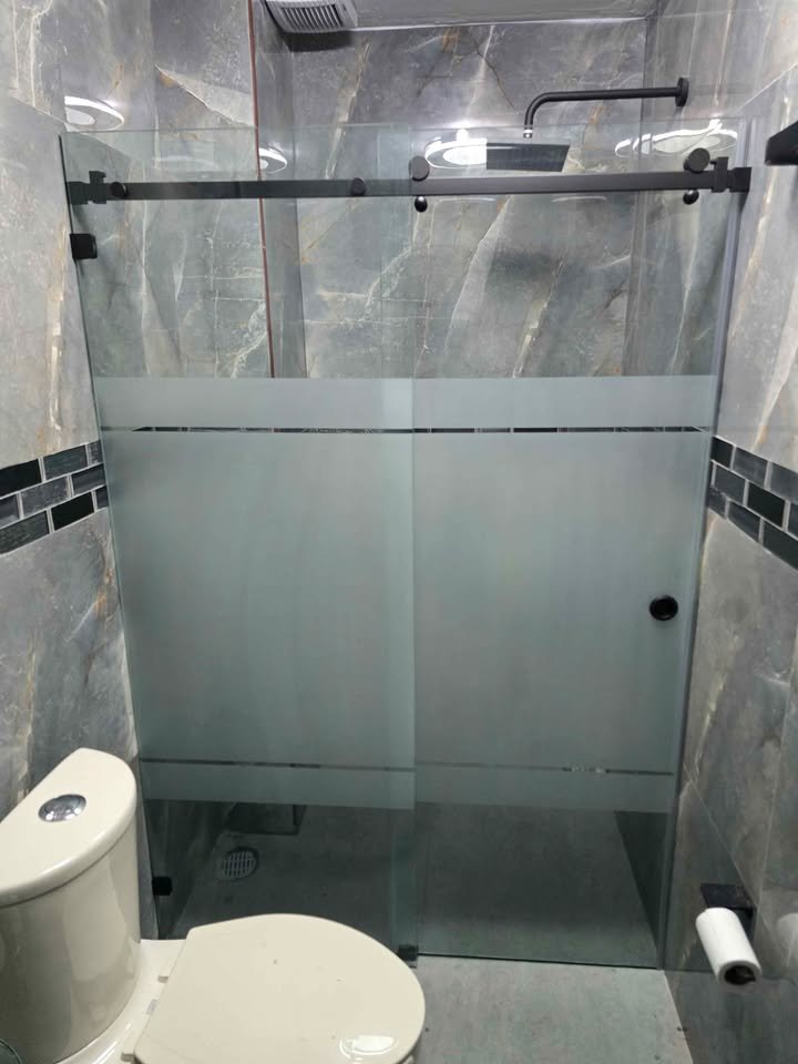 canceles de baño a medida en Acapulco